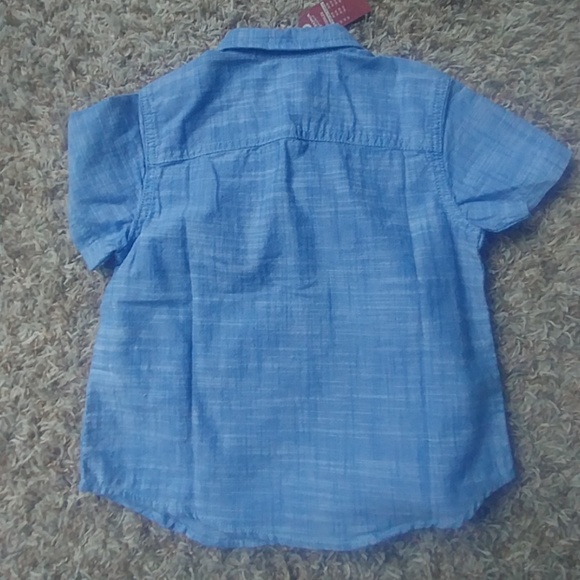 Button up Shirt (5t boy) - Picture 4 of 4